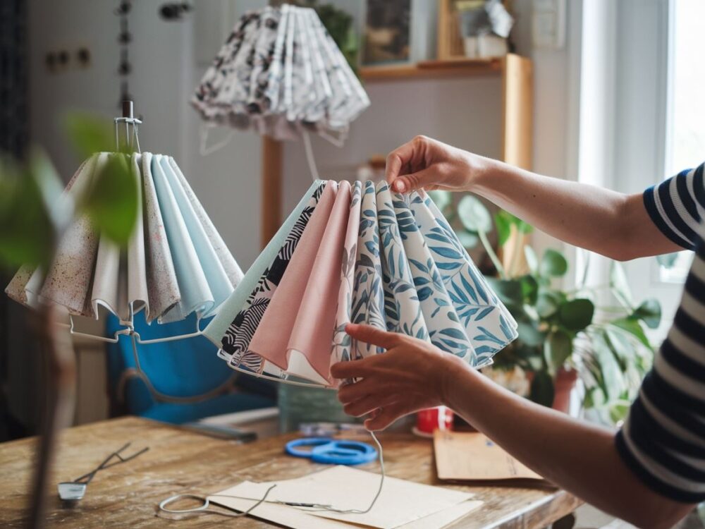 proces tworzenia klosza lampy